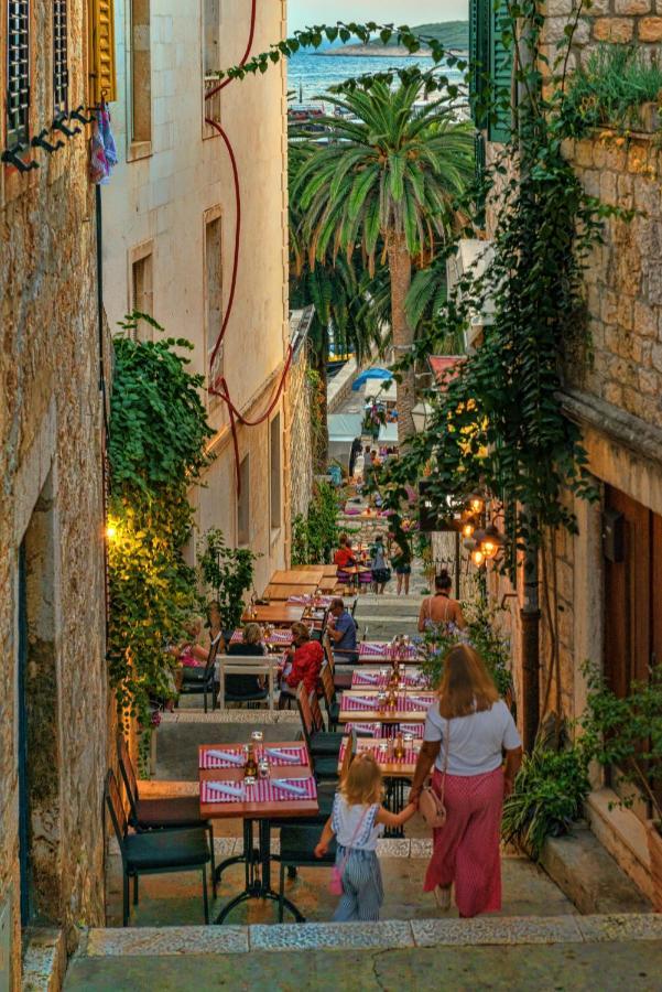 Hotel Ivkolina Hvar Town Zewnętrze zdjęcie